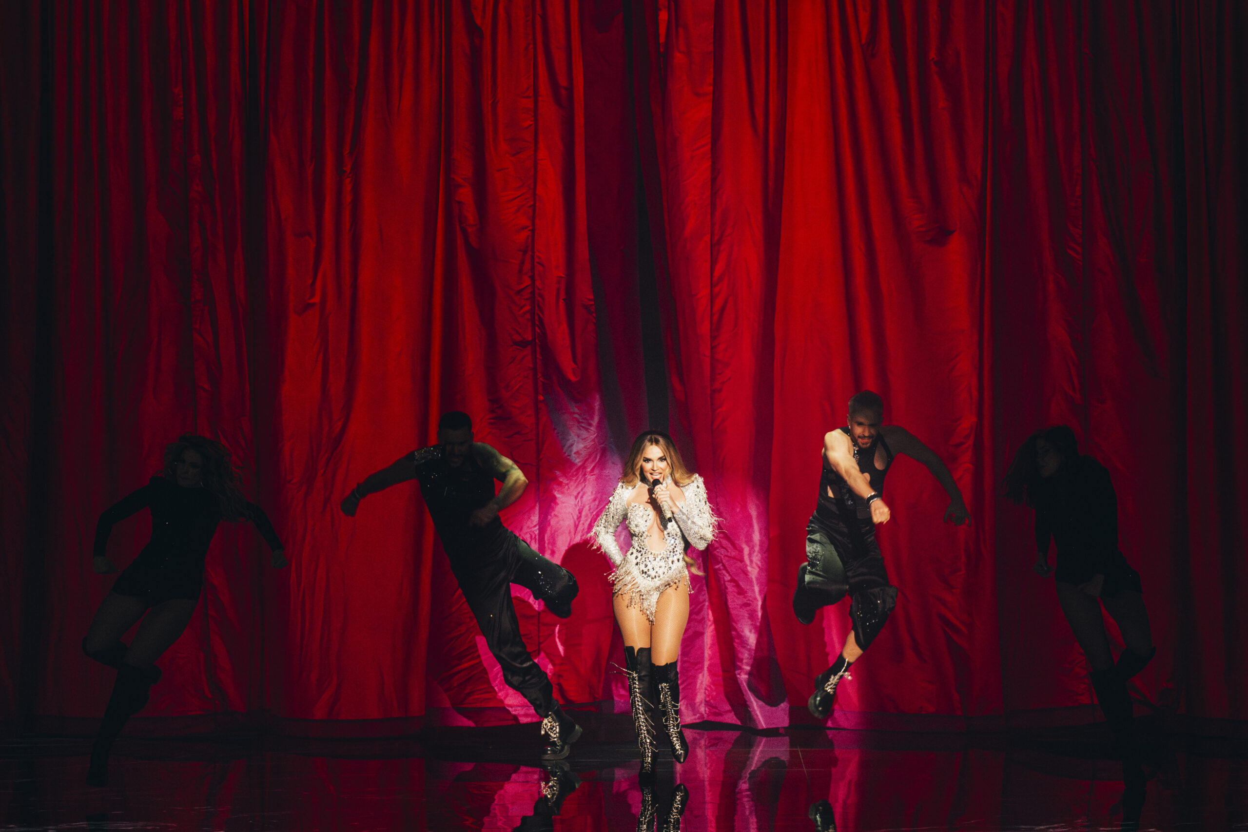 Melody from Spain performed ESA DIVA in the Grand Final of Eurovision 2025 in Basel, Switzerland